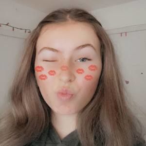 Meet your Posher, Hailey